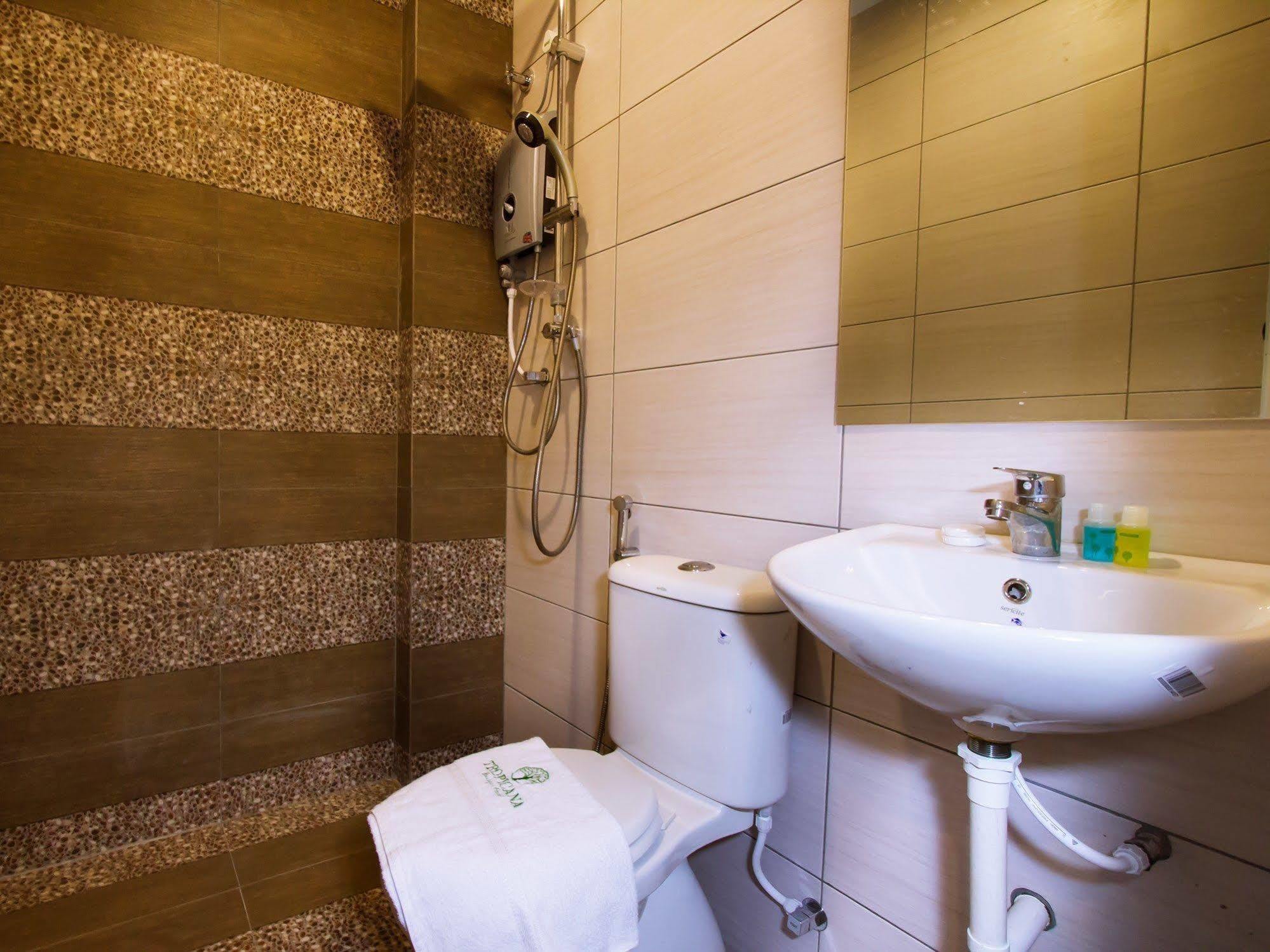 Tropicana Homestay Муар Екстериор снимка