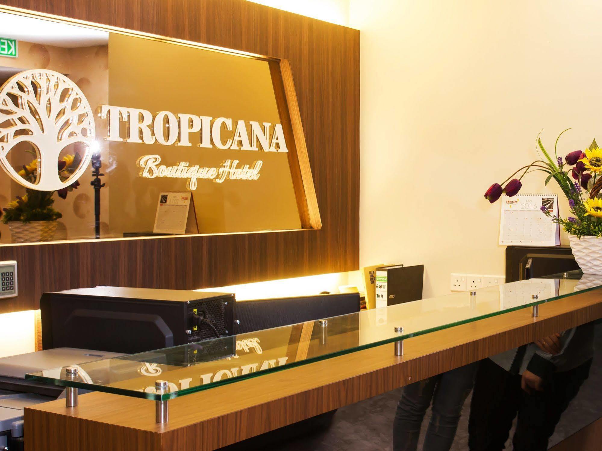 Tropicana Homestay Муар Екстериор снимка